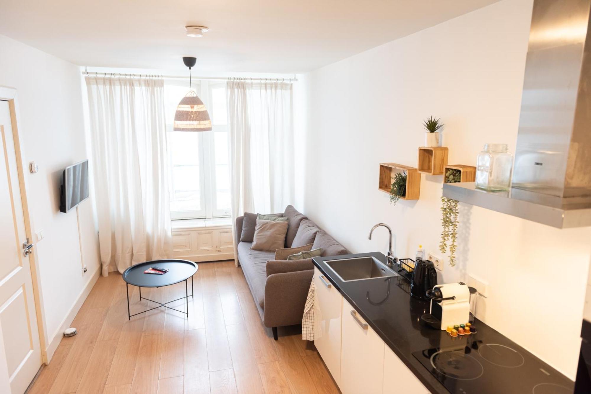 Canal View Apartment Amsterdam Exteriör bild